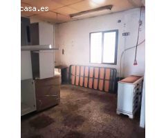 CASA EN CAÑERO PARA REFORMAR