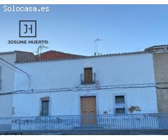 ¡OPORTUNIDAD INMEJORABLE EN PLENO CENTRO DE ESPARRAGOSA DE LA SERENA!