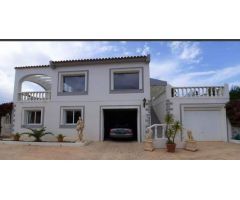 Chalet en venta en Escandinàvia-El Captivador