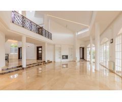 Chalet en venta en Urbanizaciones