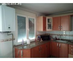 Casa adosada en venta en Benamaurel