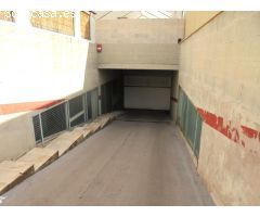 Garaje en venta en Platja de Llevant