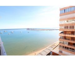 Apartamento con vistas al mar en Residencial Navamares