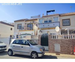 BUNGALOW PLANTA ALTA CON SOLÁRIUM, PISCINA Y VISTAS DESPEJADAS