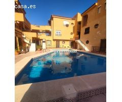 APARTAMENTO CON VISTAS DESPEJADAS Y PISCINA COMUNITARIA
