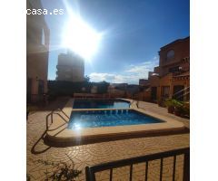 APARTAMENTO CON VISTAS DESPEJADAS Y PISCINA COMUNITARIA