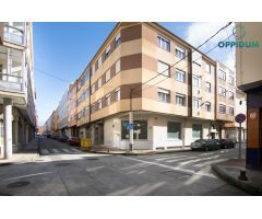 Local comercial en Venta en Narón, A Coruña