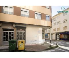 Local comercial en Venta en Narón, A Coruña