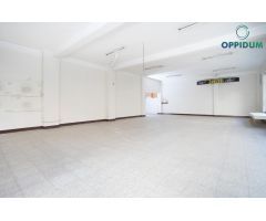 Local comercial en Venta en Narón, A Coruña