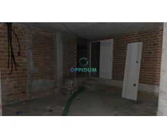En Venta Local comercial en Avenida Malde Vizoso Nº 2, Narón
