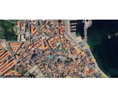Solar urbano edificable en venta en pleno centro de Ribeira (A Coruña)
