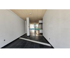 Edificio Comercial en el Corazón de Ortigueira – Ideal para Inversión o Proyecto Cultural