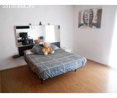 Chalet en Venta en Girona, Girona