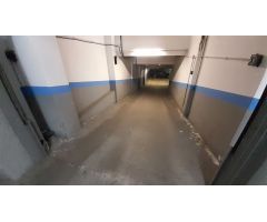 Parking en Venta en Salto, Girona