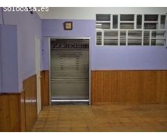 MAGNÍFIC LOCAL COMERCIAL A SALT
