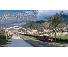 Exclusivo ático de lujo con piscina privada y vistas panorámicas al mar en Benalmádena