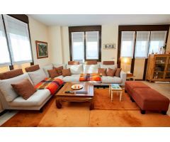 ESTUPENDO  CHALET EN EL PUEBLO DE EGUILETA PARA ENTRAR A VIVIR