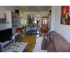 VIVIENDA EN CALLE VOLUNTARIA ENTREGA, JUNTO A PORTAL DE FORONDA