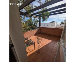 Exclusiva villa en La Capellanía, Benalmádena: Privacidad, elegancia y estilo de vida único