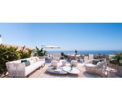 ÁTICO DUPLEX con VISTAS AL MAR, 3 dorm, amplia terraza y SOLARIUM. en  BENALMÁDENA