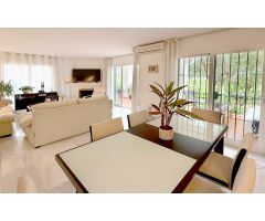 PISO EN VENTA en MIJAS GOLF! Primera línea de Golf!