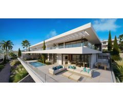 Villa independiente de lujo con 4 dormitorios vistas al mar en Marbella Este.