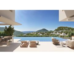 Villa independiente con 4 dormitorios vistas al mar en Marbella