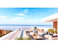 Apartamento de 2 dormitorios con vistas al mar en Estepona