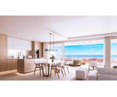 Apartamento de 2 dormitorios con vistas al mar en Estepona