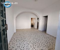 AMPLIA CASA EN ZONA CERRO FALON