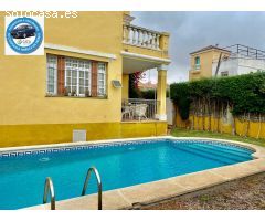 BONITA VIVIENDA PAREADA CON PISCINA!!