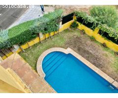 BONITA VIVIENDA PAREADA CON PISCINA!!