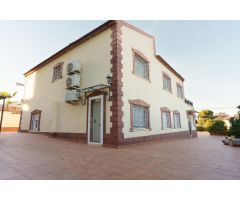 Chalet en Los Balcones
