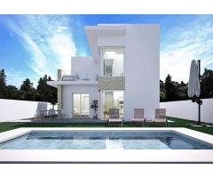 Lujo moderno villa independiente de 3 dormitorios de nueva construcción con piscina privada en Ciuda
