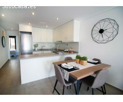 Preciosos bungalows de 3 dormitorios, 2 baños de nueva construcción en planta baja y 1a planta con p