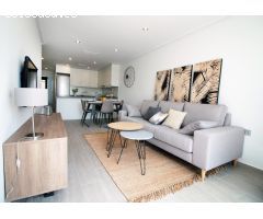Preciosos bungalows de 3 dormitorios, 2 baños de nueva construcción en planta baja y 1a planta con p