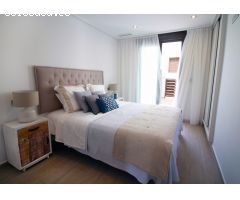 Preciosos bungalows de 3 dormitorios, 2 baños de nueva construcción en planta baja y 1a planta con p
