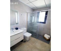 Preciosos bungalows de 3 dormitorios, 2 baños de nueva construcción en planta baja y 1a planta con p