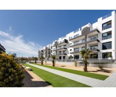 hermosos apartamentos de nueva construcción con piscina comunitaria y parking en Villamartín