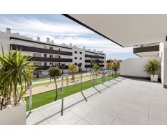 hermosos apartamentos de nueva construcción con piscina comunitaria y parking en Villamartín