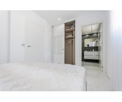 Elegante villa independiente de 3 dormitorios de nueva construcción con piscina privada y ducha sola