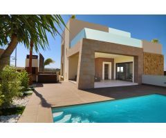 Impresionante villa independiente de 3 dormitorios de nueva construcción con piscina privada en Beni