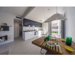 Impresionante apartamento ático moderno de 3 dormitorios de nueva construcción con piscina comunitar