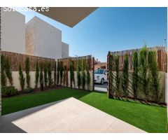 Atractivo bungalow de 3 dormitorios de nueva construcción con piscina comunitaria en La Finca golf, 