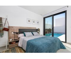 Elegante villa independiente de 3 dormitorios de nueva construcción con piscina privada en Benijofar