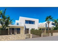 Atractivas villas pareados de 3 dormitorios de nueva construcción a escasos metros de la Playa de La