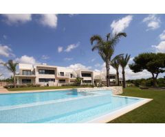 Exclusivo bungalow de nueva construcción superior o inferior de 2 dormitorios con piscina comunitari