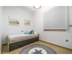 Fabuloso ático de 3 dormitorios de nueva construcción en Torrevieja cerca del mar
