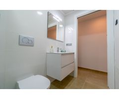 Fabuloso ático de 3 dormitorios de nueva construcción en Torrevieja cerca del mar