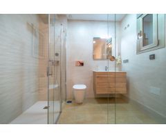 Fabuloso ático de 3 dormitorios de nueva construcción en Torrevieja cerca del mar